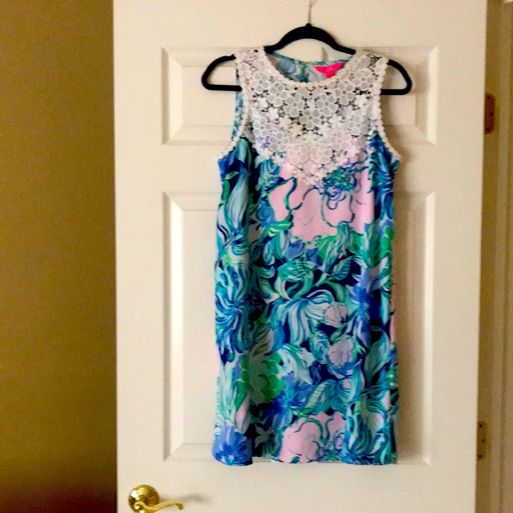Multicolor shift dress like new. Blue green